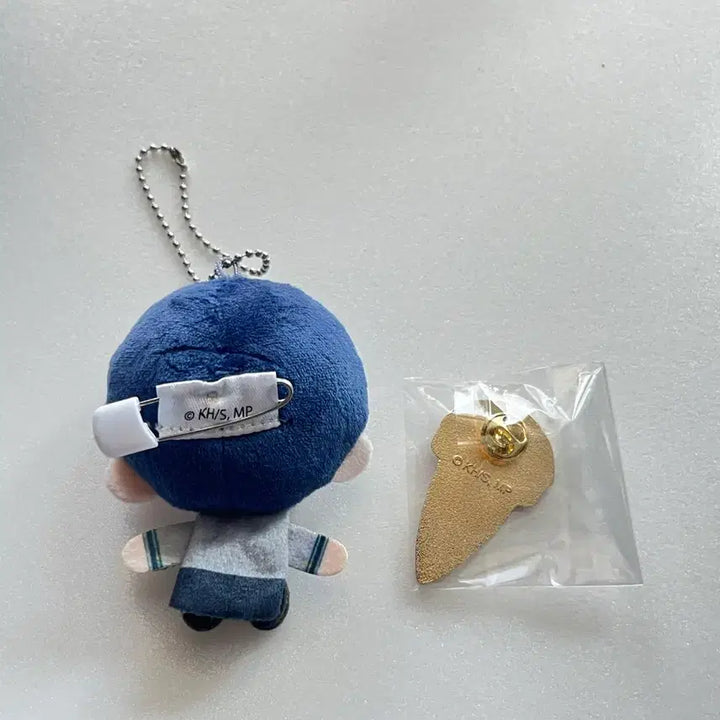 [BUNJANG] My Hero Academia Iida Tenya Bundle Set Plush Mascot &amp; Ice Tapi Metal Badge / (일괄)히로아카 플러시 마스코트 &amp; 아이스 타피 메탈 뱃지 이이다