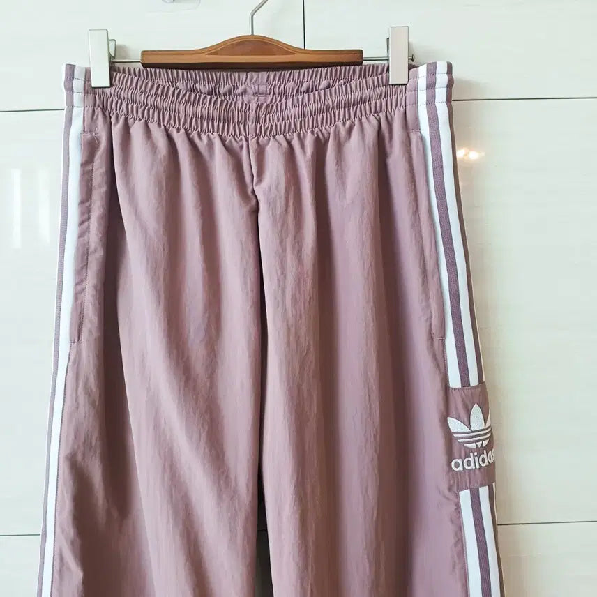 [SOLD OUT] 남성 아디다스 adidas 정품 품절 락업트랙팬츠 트레이닝 하의 운동바지