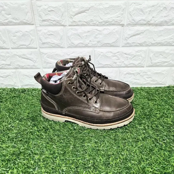 [BUNJANG] Vans Amanent Neck Sneakers Walkers (265mm/EU 41) / 반스 265(eu 41) 아마먼트 목 스니커즈 워커