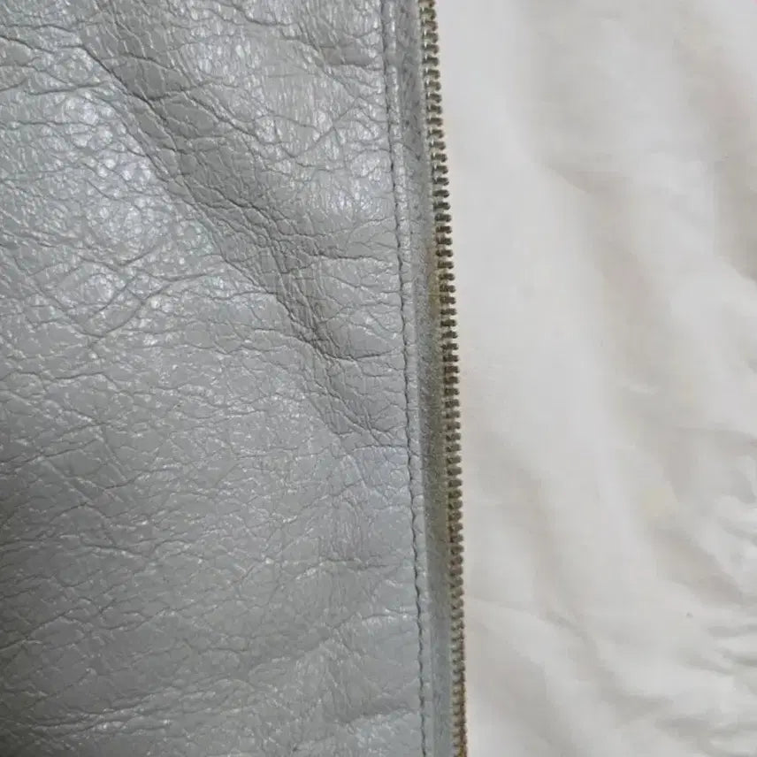 [BUNJANG] Balenciaga Classic Clutch Bag Gray / 발렌시아가 클래식 클러치백 그레이