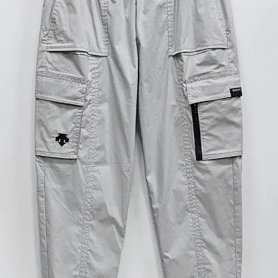 [BUNJANG] Descente Training Cargo Jogger Pants (2023) / 데상트 트레이닝 카고 조거 팬츠(23년)
