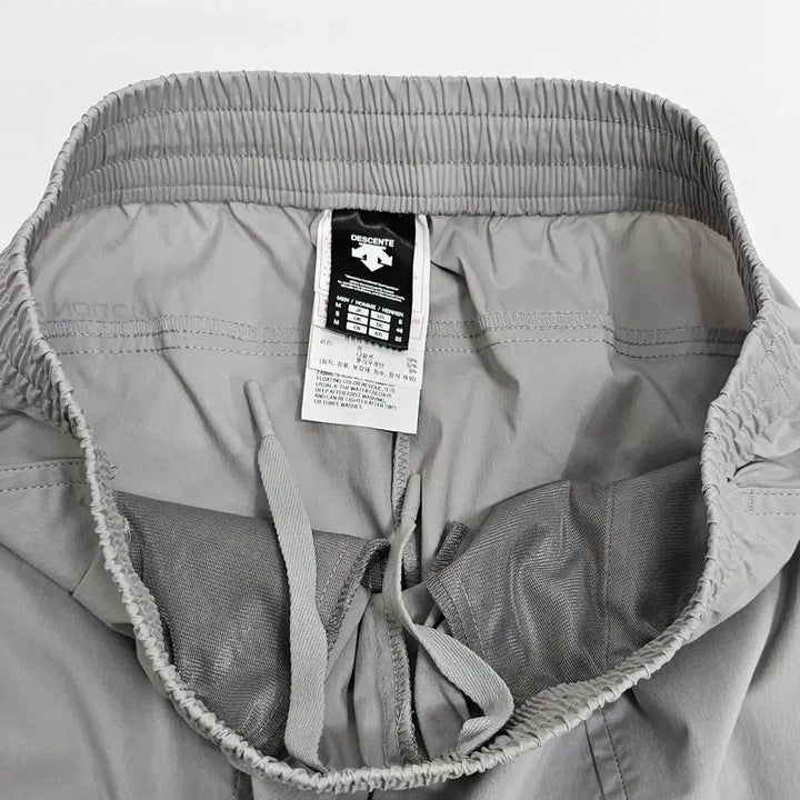 [BUNJANG] Descente Training Cargo Jogger Pants (2023) / 데상트 트레이닝 카고 조거 팬츠(23년)