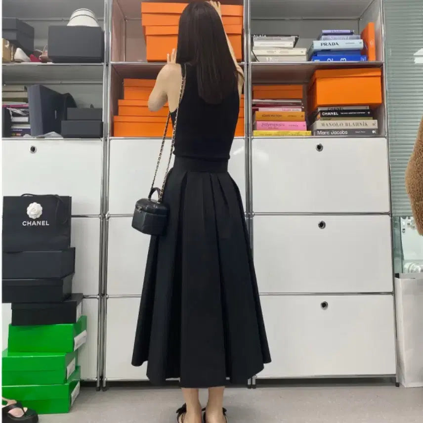 [BUNJANG] Myico Classic Bell-Line Skirt - Black M / [마이아이코] 클래식 벨라인 스커트 - 블랙 M