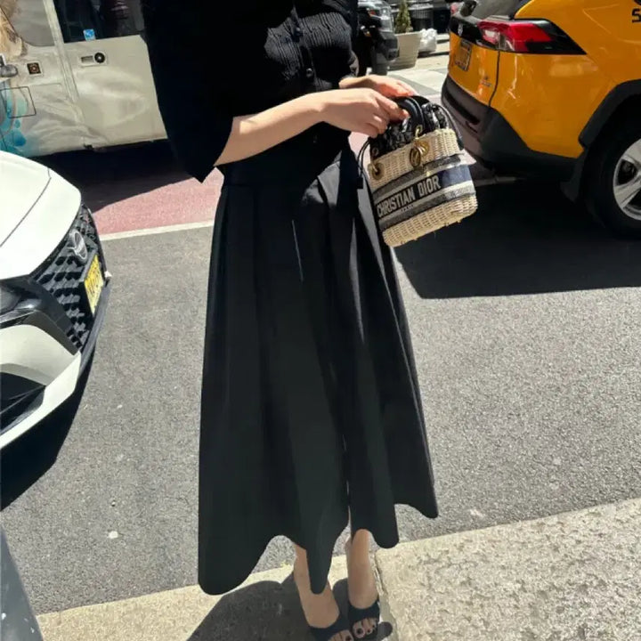 [BUNJANG] Myico Classic Bell-Line Skirt - Black M / [마이아이코] 클래식 벨라인 스커트 - 블랙 M