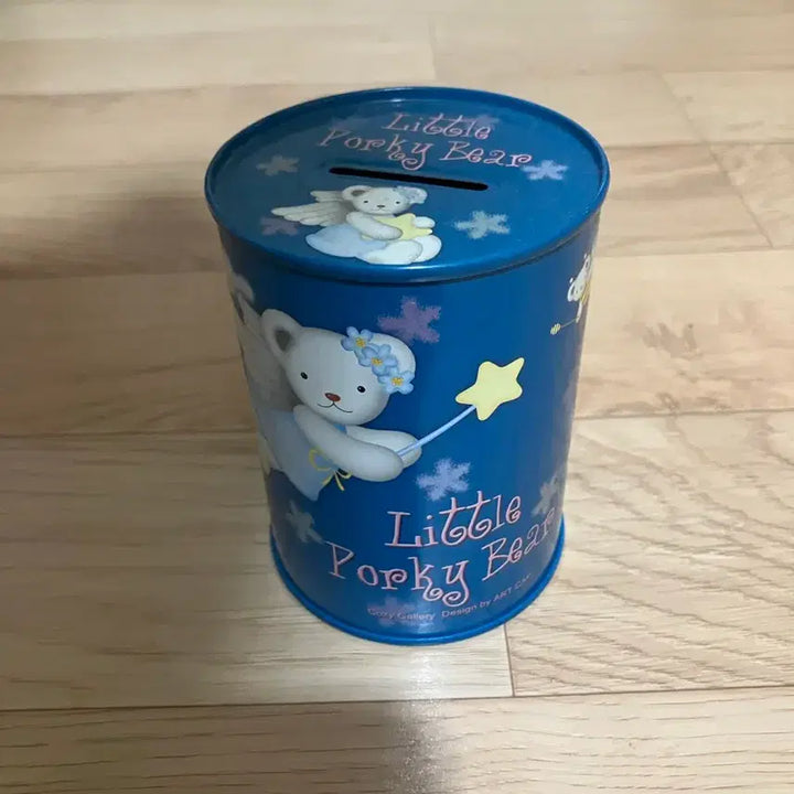 [BUNJANG] Little Porky Bear Piggy Bank Tin Case / 고전문구 Little Porky Bear 리틀 포키 베어 저금통 틴케이스