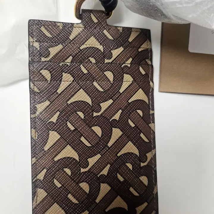 [BUNJANG] Burberry Monogram Card Holder Brown / 정품 버버리 모노그램 카드홀더 브라운 새상품(택배비 무료)