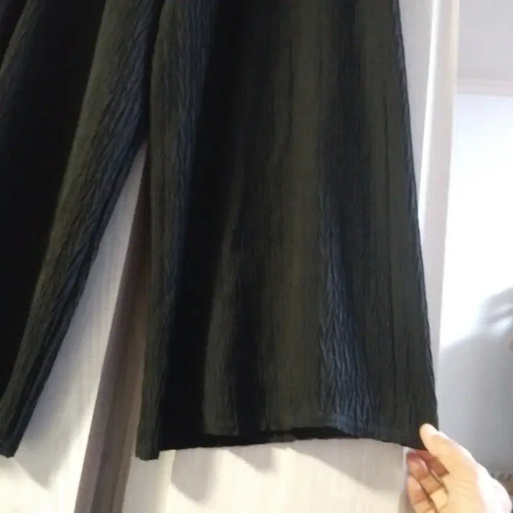 [BUNJANG] Black Pleated Wide Pants / 블랙 플리츠 와이드 팬츠
