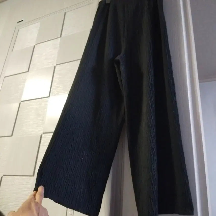 [BUNJANG] Black Pleated Wide Pants / 블랙 플리츠 와이드 팬츠