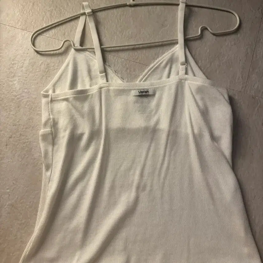 [BUNJANG] Verish Modal Breathe Sleeveless Top White M / 베리쉬 Verish 모달 브라탑 브리드 나시 슬리브리스 민소매 화이트 M