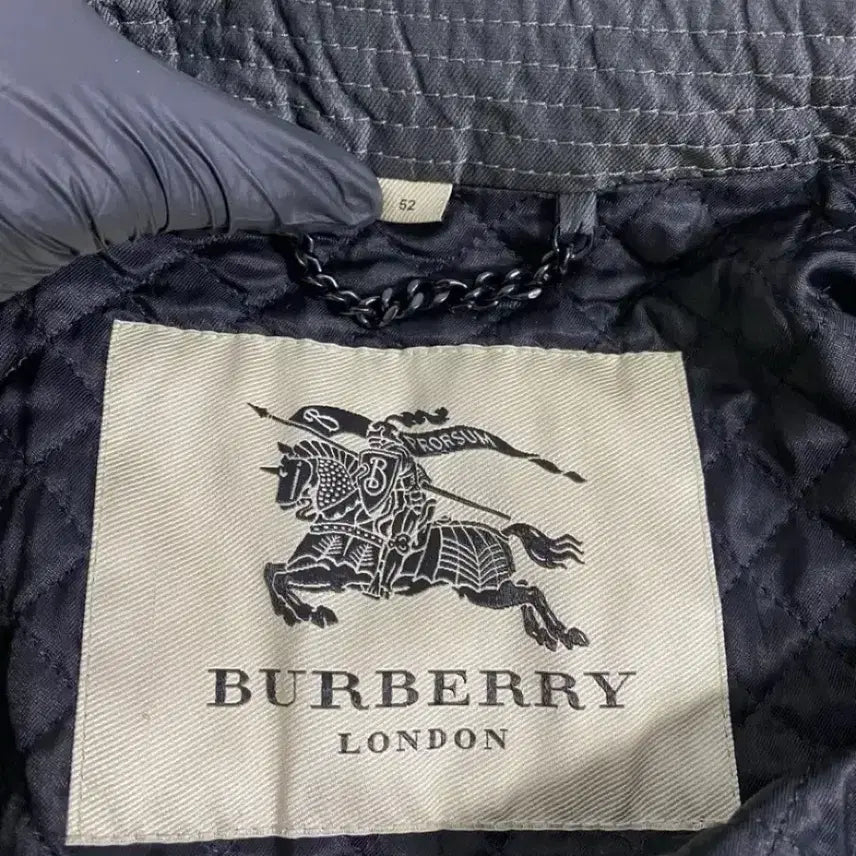 [BUNJANG] Burberry Metallic Trench Coat - Size 52 / 버버리 Bueberry 금속 트렌치 코트 52