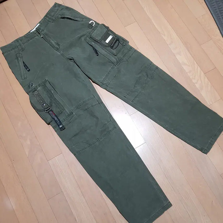 [BUNJANG] Bauhaus Tough Jeansmith Military Cargo Pants / 32/새옷/홍콩 bauhaus 터프진스미스 밀리터리 카고팬츠/2-42광