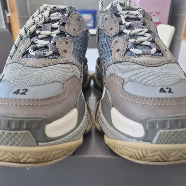 [BUNJANG] Balenciaga Triple S Gray Sneakers / [42]발렌시아가 트리플S 그레이