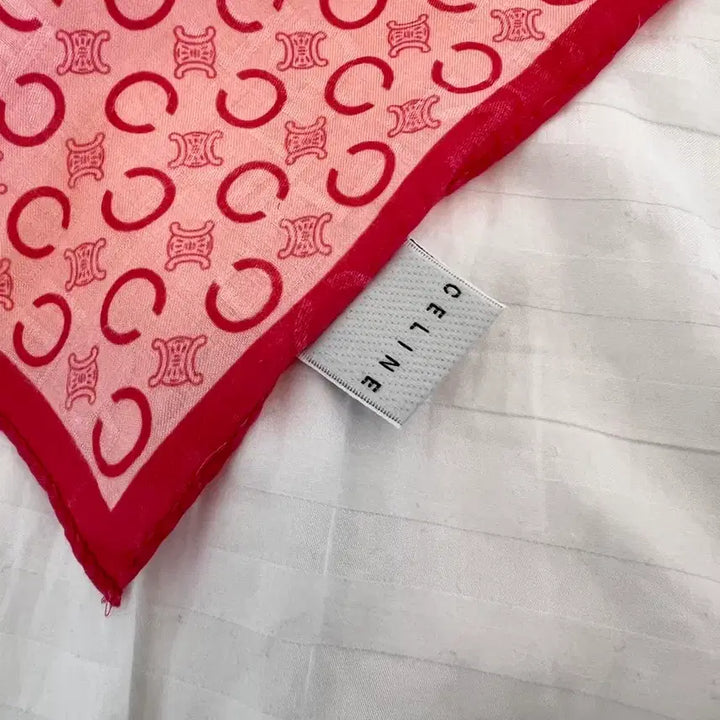 [BUNJANG] Celine Pink Monogram Cotton Scarf / 셀린느 핑크 모노그램 코튼 스카프