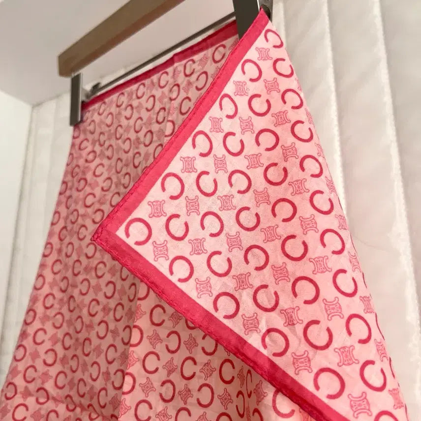 [BUNJANG] Celine Pink Monogram Cotton Scarf / 셀린느 핑크 모노그램 코튼 스카프