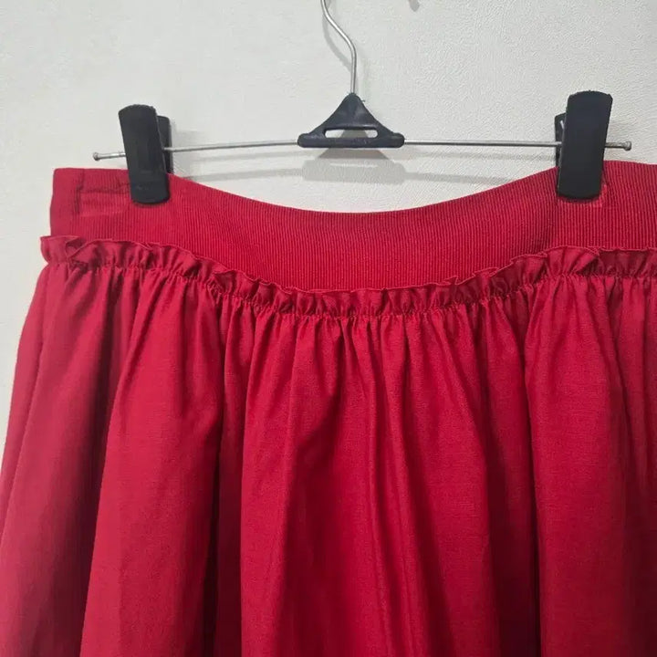 [BUNJANG] RENEEVON Red Flare Skirt / RENEEVON 레니본 레드 플레어 스커트 허리26