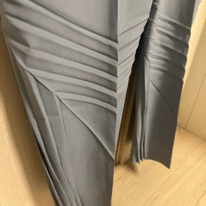 [BUNJANG] Issey Miyake 132 5. Origami Cropped Pleated Pants / 이세이미야케 132 5. 오리가미 7부 크롭 플리츠 팬츠 (3사이즈)