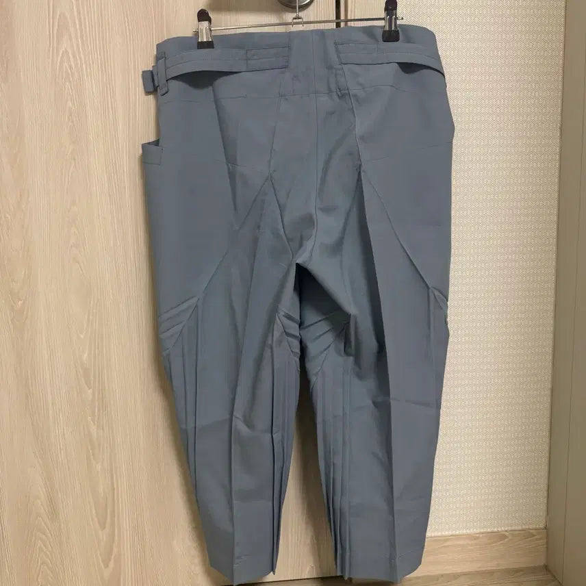 [BUNJANG] Issey Miyake 132 5. Origami Cropped Pleated Pants / 이세이미야케 132 5. 오리가미 7부 크롭 플리츠 팬츠 (3사이즈)
