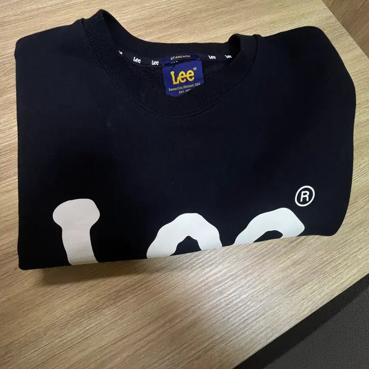 [SOLD OUT] 리 맨투맨