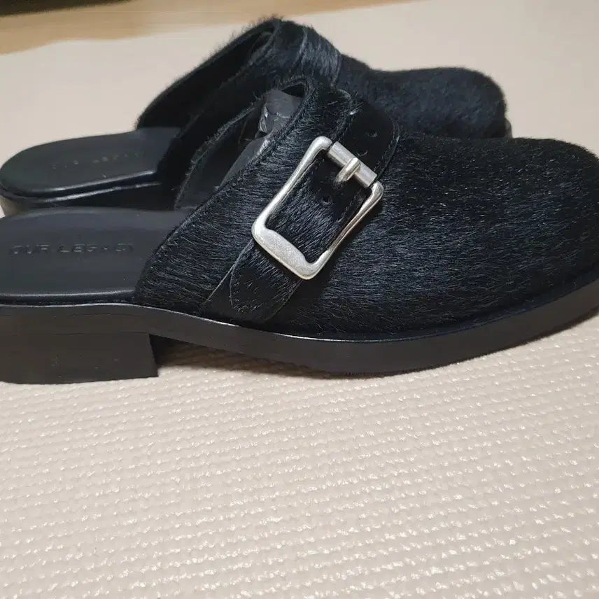 [BUNJANG] Our Legacy Camion Mule Pony Hair Black / 아워레가시 카미온 뮬 송치가죽