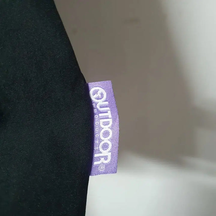 [BUNJANG] Outdoor Products Black Pocket T-shirt / 아웃도어프로덕츠 반팔 블랙 여성66~77