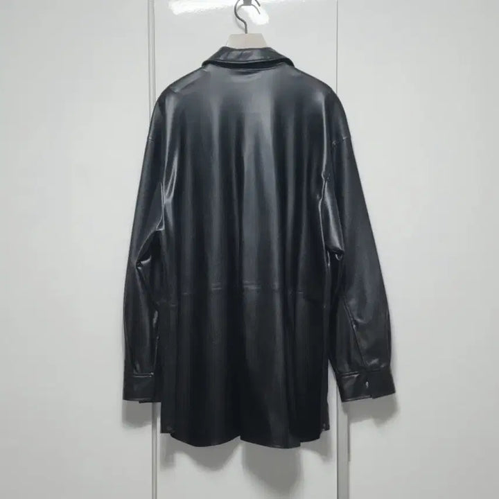 [BUNJANG] ZARA Eco Leather Overshirt Jacket Black M / 정품 자라 에코 레더 오버 포켓 셔츠 자켓 블랙 M 미디움 새상품 가죽