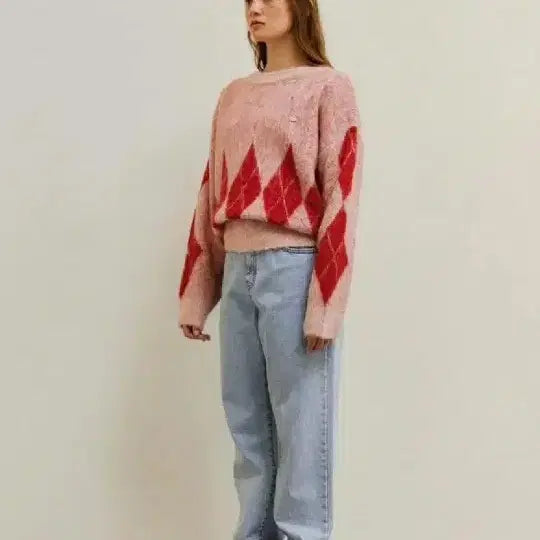 [BUNJANG] Somewherebut 헤어리 Argyle Check Knit Pink / (원가8.9) 썸웨어버터 헤어리 아가일 체크 니트 핑크