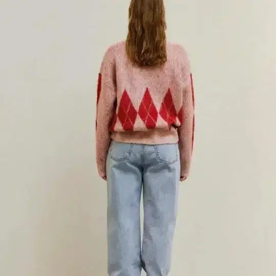 [BUNJANG] Somewherebut 헤어리 Argyle Check Knit Pink / (원가8.9) 썸웨어버터 헤어리 아가일 체크 니트 핑크