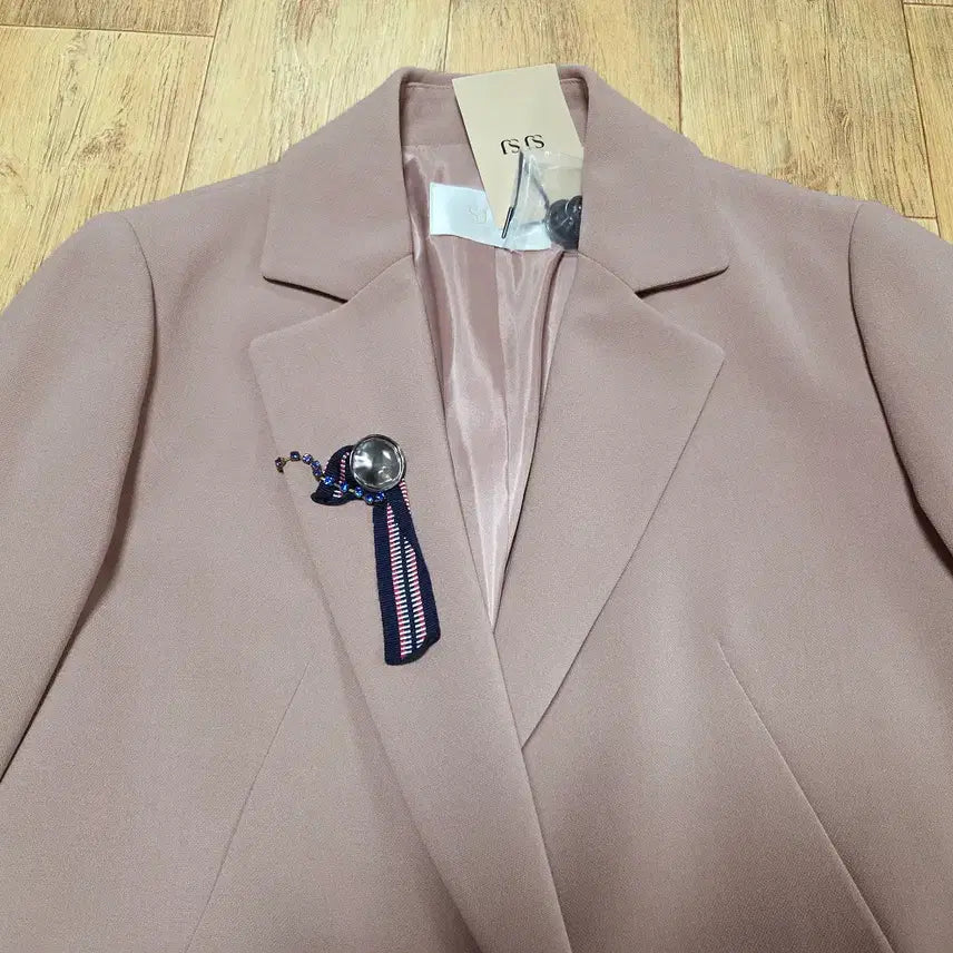 [BUNJANG] SJSJ Brooch Set Jacket (55-66) - New / SJSJ 브로치세트 자켓 55-66 새상품