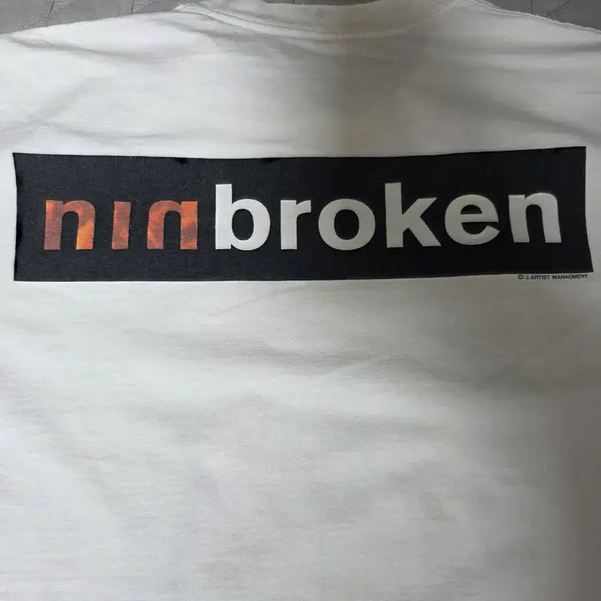 [SOLD OUT] [XL] 90s 나인인치네일스 NINBROKEN 빈티지 밴드티