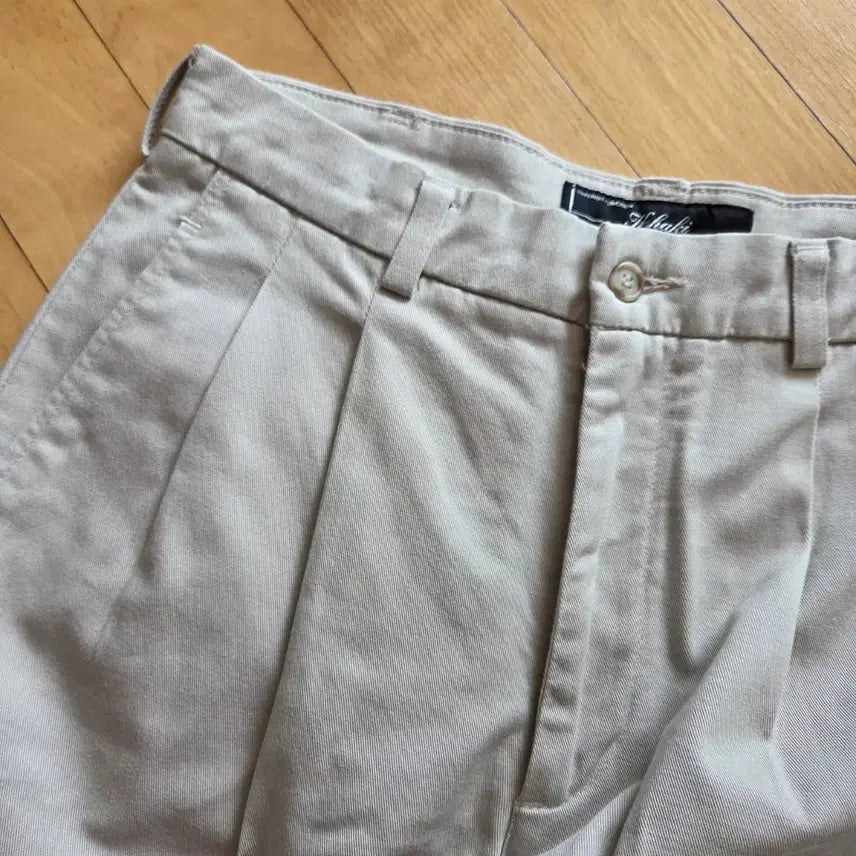 [BUNJANG] Wrangler Two-Tuck Chino Pants / 남녀공용 랭글러 연베이지 투턱 치노팬츠