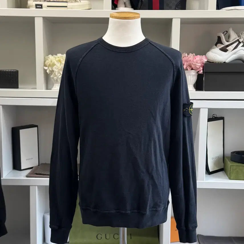 [BUNJANG] Stone Island Black Sweatshirt / [새상품급,M] 스톤아일랜드 블랙 맨투맨 후드 긴팔 스웻