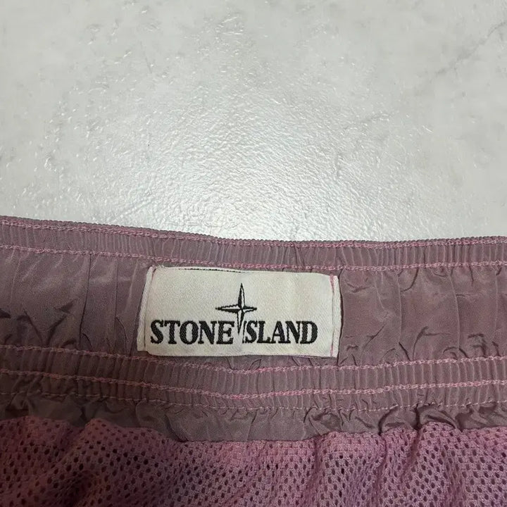 [BUNJANG] Stone Island Nylon Metal Shorts M / 스톤아일랜드 나일론메탈 반바지 M