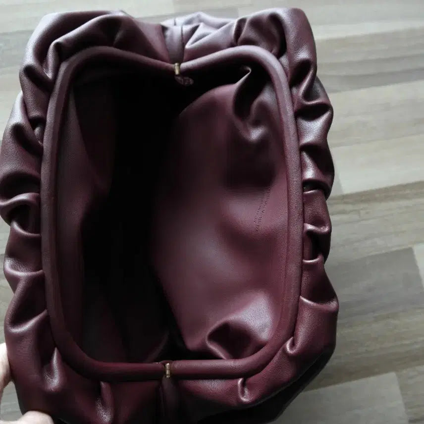 [BUNJANG] Bottega Veneta Pouch Bag / 보테가 베네타파우치백/새제품수준