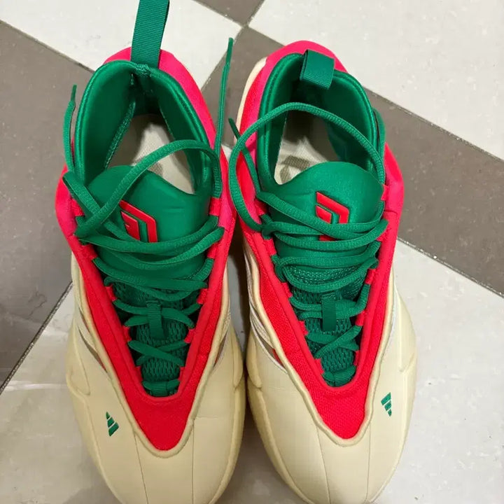 [BUNJANG] Adidas Dame 9 Basketball Shoes / 아디다스 농구화 데임9 265