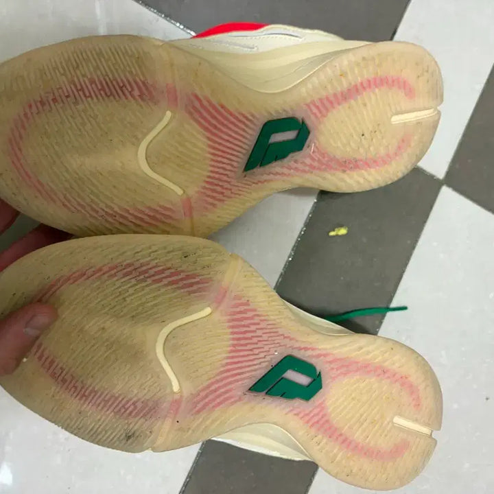 [BUNJANG] Adidas Dame 9 Basketball Shoes / 아디다스 농구화 데임9 265