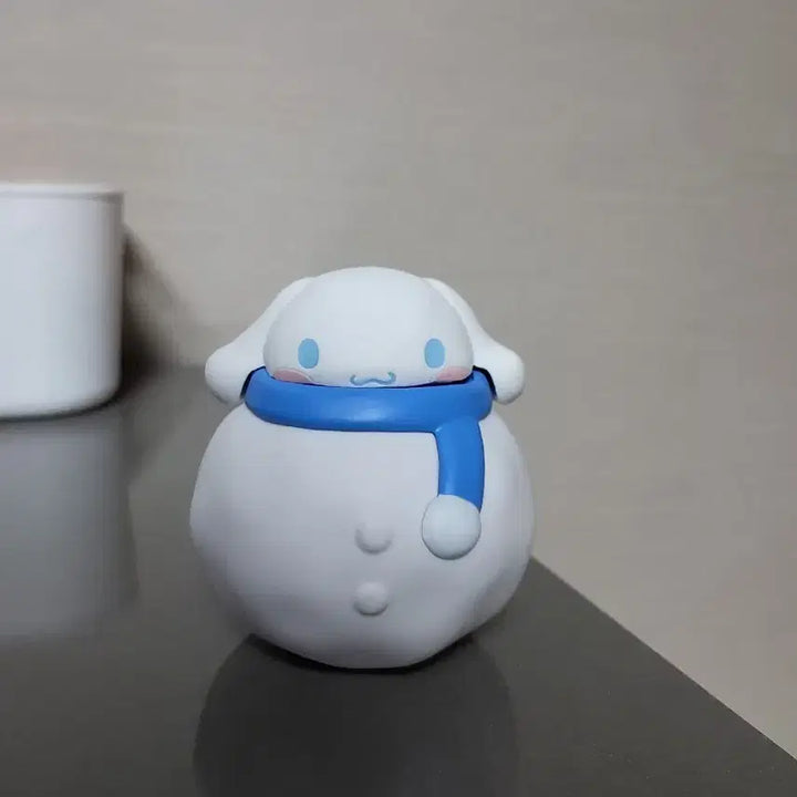 [SOLD OUT] 산리오 시나모롤 유키다루마 눈사람 피규어