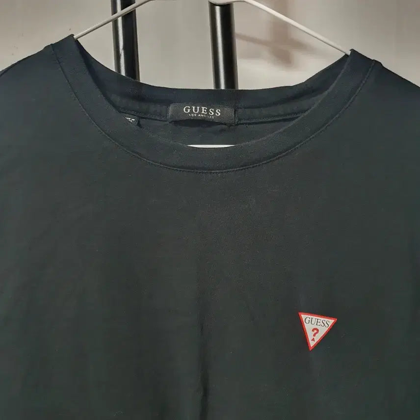 [SOLD OUT] GUESS 남녀공용 게스 반팔 블랙 M 95