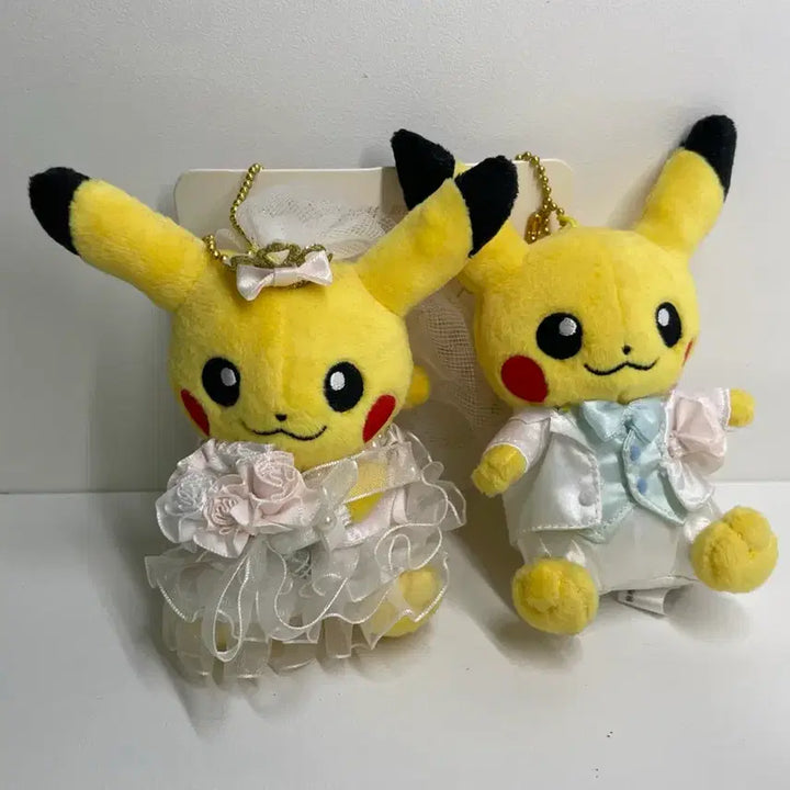 [BUNJANG] Pokemon Pikachu Wedding Couple Limited Keyring Set / 피카츄 웨딩 커플 한정 키링 세트 포켓몬스터
