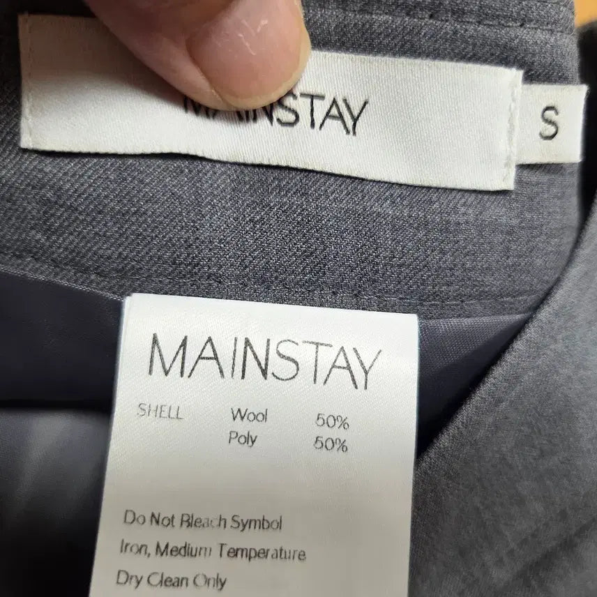 [BUNJANG] 메인스테이(MAINSTAY) 모우 플리츠스커트 55 새상품 / 메인스테이(MAINSTAY) 모우 플리츠스커트 55 새상품