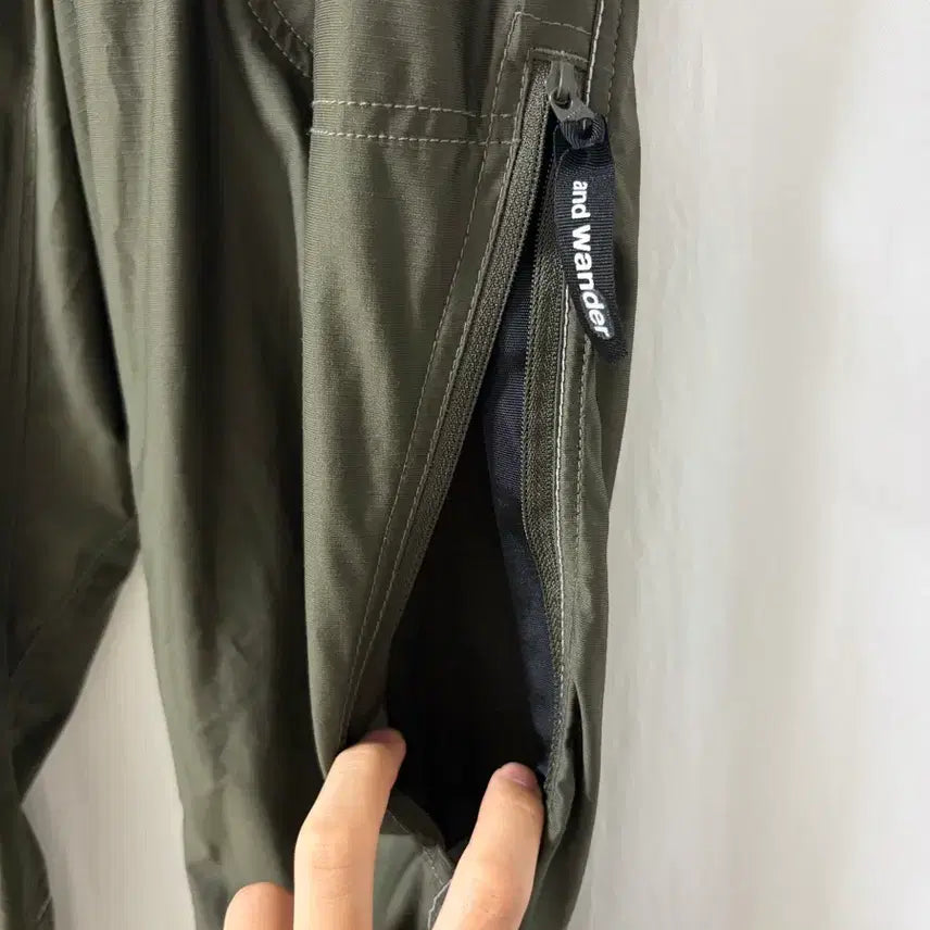 [SOLD OUT] 앤드원더 and wander raschel rip pants 3