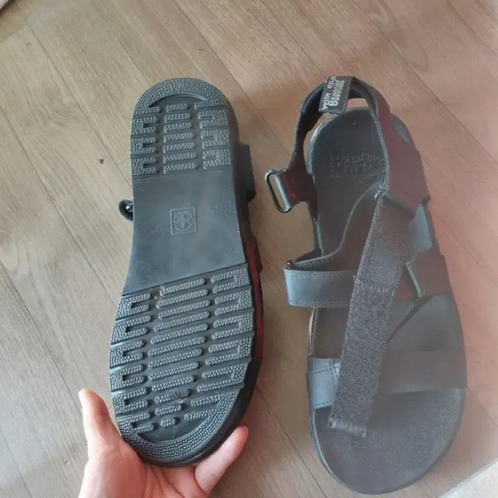 [BUNJANG] Dr. Martens Sandals (Men&