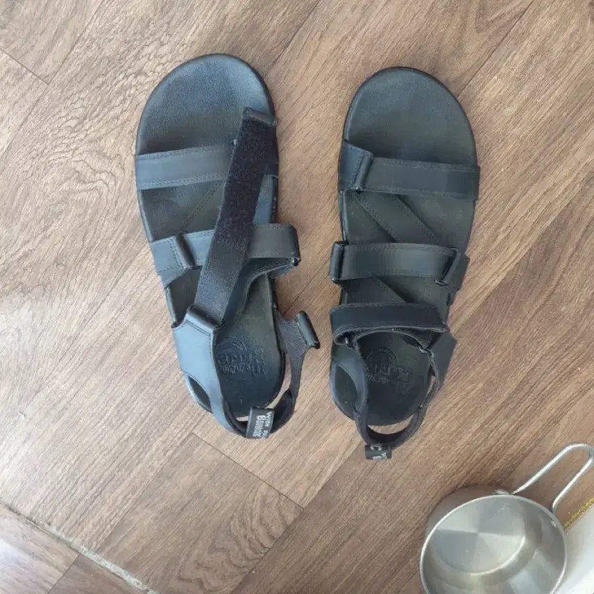 [BUNJANG] Dr. Martens Sandals (Men&