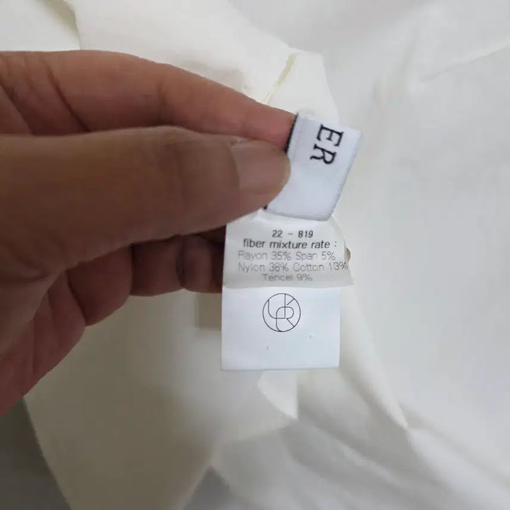 [SOLD OUT] 유메르 목선이쁜 블라우스 F   n4411