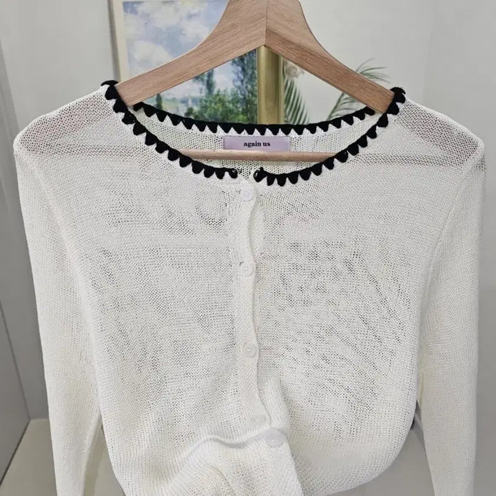 [BUNJANG] Wave Pattern Knit Cardigan / 배색 웨이브 여리여리 가디건 색상택1
