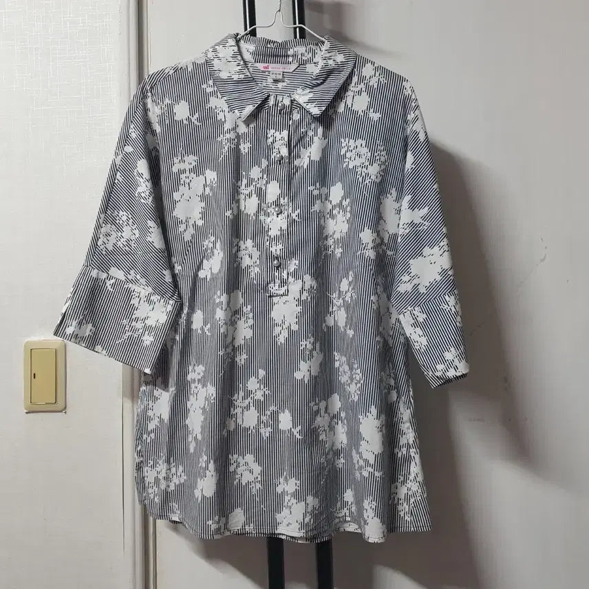 [SOLD OUT] 마담폴라 여름 블라우스 여성77~88