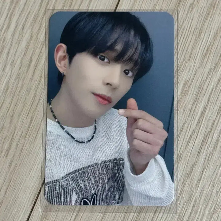 [BUNJANG] DKB D1 We Love You BitRoad POB Photocard / 다크비 디원 위럽유 말했잖아 비트로드 럭드 미공포 특전 포카