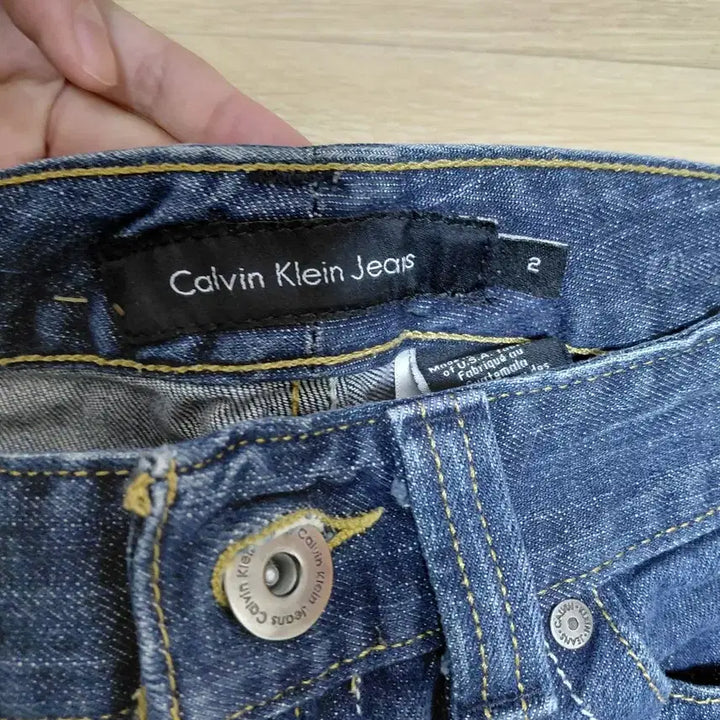 [BUNJANG] Calvin Klein Backstitch Semi-Bootcut Jeans / 캘빈클라인 백스티치 세미부츠컷 S2L32