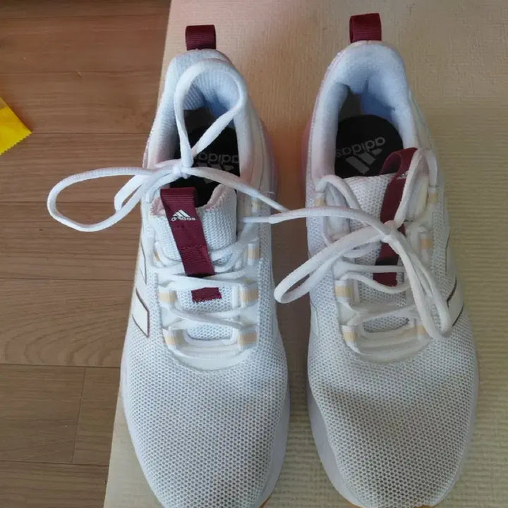 [BUNJANG] Adidas Sneakers / 아디다스신발