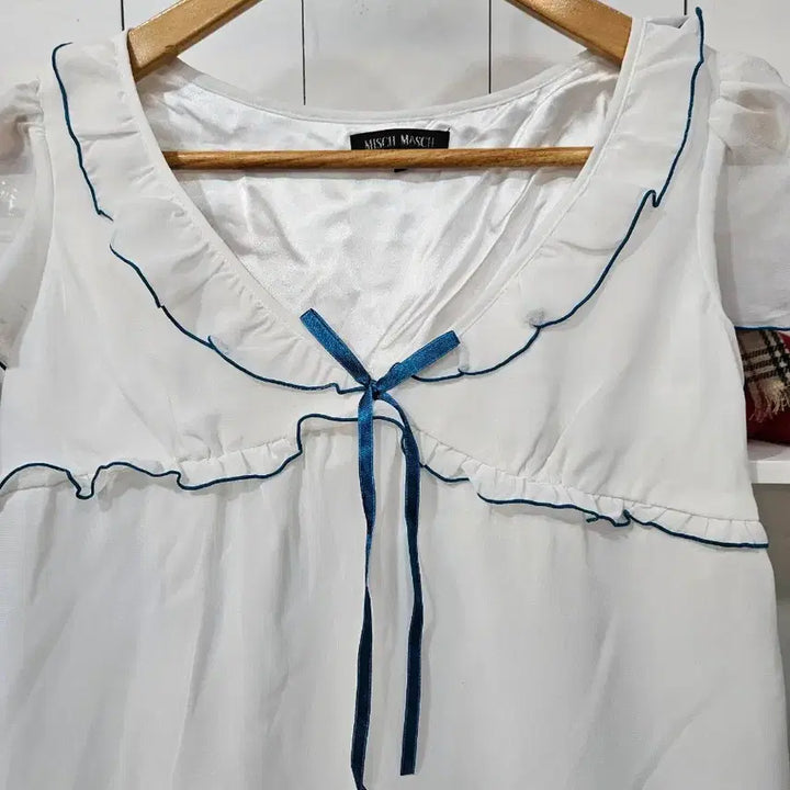 [BUNJANG] MISCH MASCH Frill Blouse / 러블리 프릴 블라우스