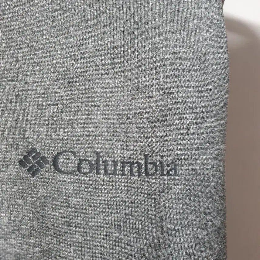 [BUNJANG] Columbia Gray XL T-shirt / 컬럼비아 반팔 그레이 XL 105